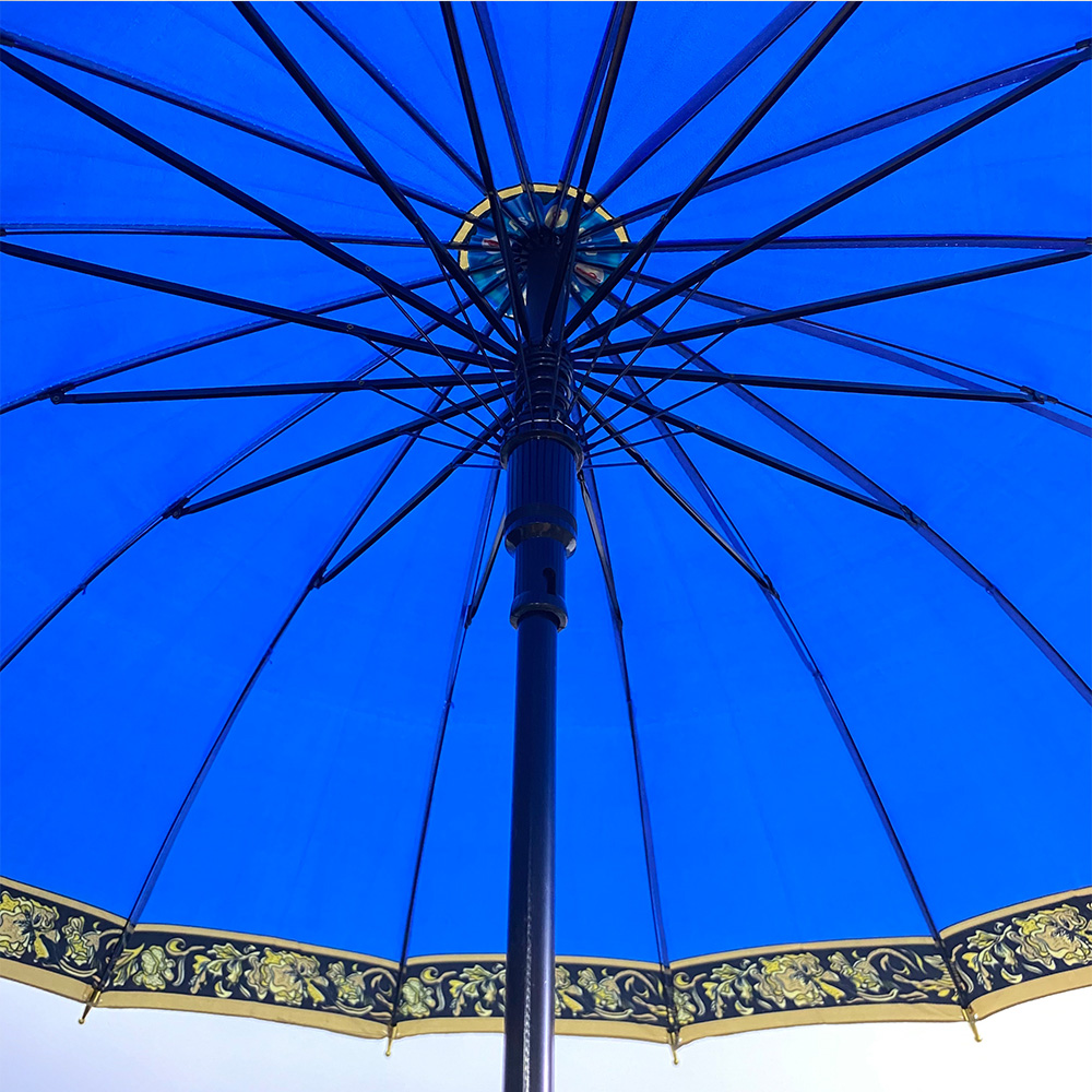 Best Price for Quality Golf Umbrella Windproof - 23 inch 16 ribs big size luxury straight umbrellas with golden handle – DongFangZhanXin detail pictures