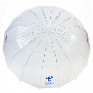 Umbella OVIDA in plastica PVC, recta, perspicua, vento resistens, cum designatione logoi personalis.