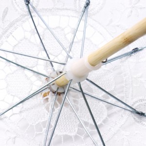Ovida Mini Vintage Paj Ntaub Dawb Lace Umbrella rau Khoom Plig Hnub Yug Duab Tshoob Kos Khoom Plig Kho Kom Zoo Nkauj Rau Tog
